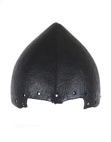 Κράνος (Head-Piece) από τη συλλογή ενετικών πανοπλιών του 14ου και 15ου αιώνα  που ανακαλύφθηκαν  το 1840 σε εντοιχισμένη θολωτή κρύπτη του τείχους της Χαλκίδας.