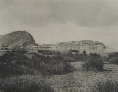 Ναύπλιο, Πελοπόννησος. Φωτογραφία του Carl Siele, 1910. Εκτέθηκε στη Διεθνή Έκθεση της Ρώμης του 1911.