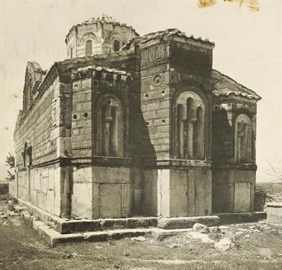 Merbaka, village of Argolis in the Peloponnese. Church of the Dormition of Mother of God, view from the southeast. Photograph by Carl Siele, 1910. It was exhibited at the International Exhibition of Rome in 1911.