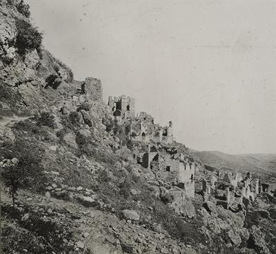 Μυστράς. Άποψη της πόλης. Φωτογραφία του Carl Siele, 1910. Εκτέθηκε στη Διεθνή Έκθεση της Ρώμης του 1911.