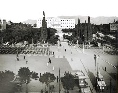 Athens. Syntagma square. Photographic copy from a glass plate of Fred Boissonnas, c. 1903-1923. The glass plate is at the Museum of Photography in Thessaloniki.
