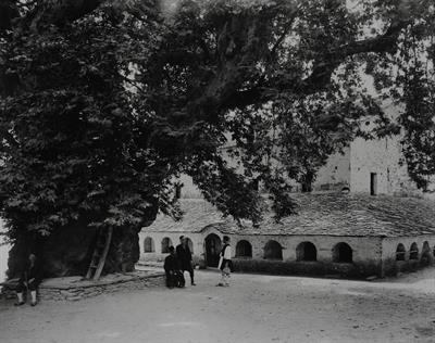 Central Macedonia. Skotina of Pieria. Photographic copy from a glass plate of Fred Boissonnas, c. 1903-1923. The glass plate is at the Museum of Photography in Thessaloniki.
