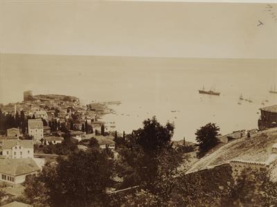 Μερική πανοραμική άποψη της Τραπεζούντας Πόντου, δεκαετία 1890.