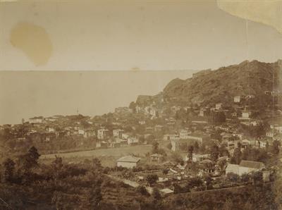 Άποψη της πόλης της Κερασούντας Πόντου. Φωτογραφία των Αδελφών Κακούλη, δεκαετία 1890.