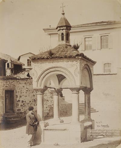 The baldachin of the mausoleum of the last king of the &quot;South Iberia&quot;, Solomon. Photograph by Kakoulis Brothers, 1890&#039;s.