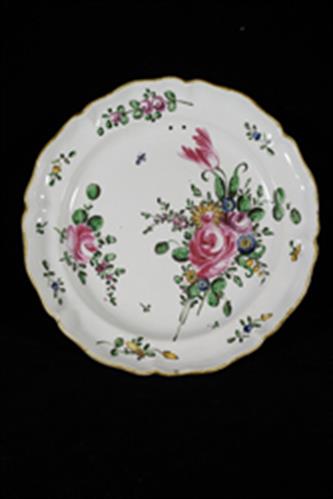 Decorative plate. Italy (?), late 18th - early 19th century.