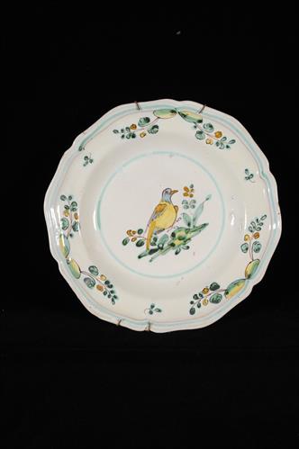 Decorative plate. Italy (?), late 18th - early 19th century.