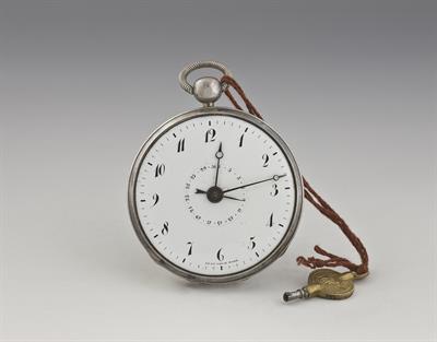 Ανδρικό ρολόι τσέπης που ανήκε στον Ηγεμόνα της Βλαχίας Ιωάννη Καρατζά (1760-1845). Kατασκευασμένο από τον οίκο ωρολογοποιίας Jean Louis More στις αρχές του 19ου αιώνα.